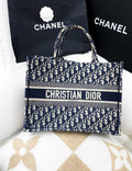 Dior classic popular blue presbyopic tote bag medium